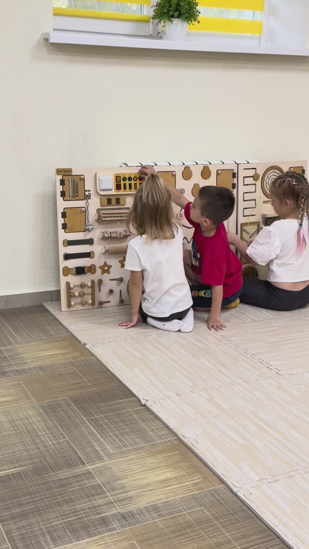 Sensory wall panel BAF SPACE
